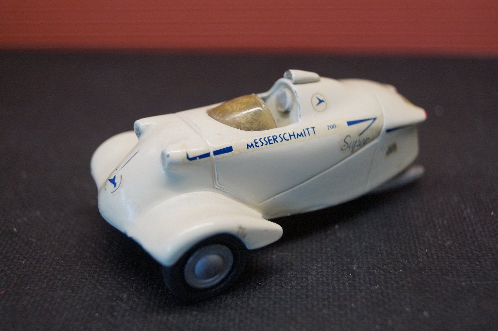 Messerschmitt Duesentrieb1:43 KR 200 "Super" Uniek model., Verzenden