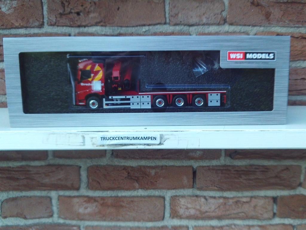 WSI  Volvo  FH4  Globetrotter  van  Bredenoord., Ophalen of Verzenden, Nieuw, Bus of Vrachtwagen, Wsi