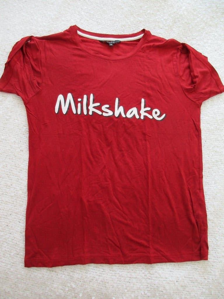 Nikkie rood shirt met tekst print 36, Nieuw, Ophalen of Verzenden, Maat 36 (S), Rood