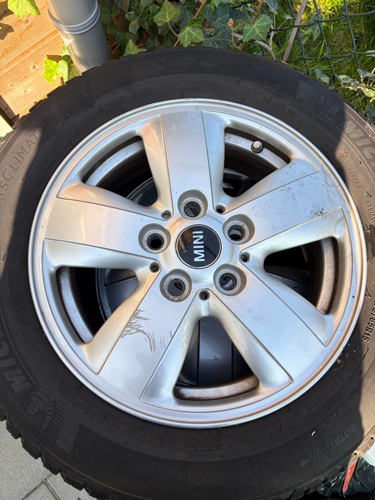 15 inch Mini Cooper lichtmetalen velgen Michelin banden, Ophalen