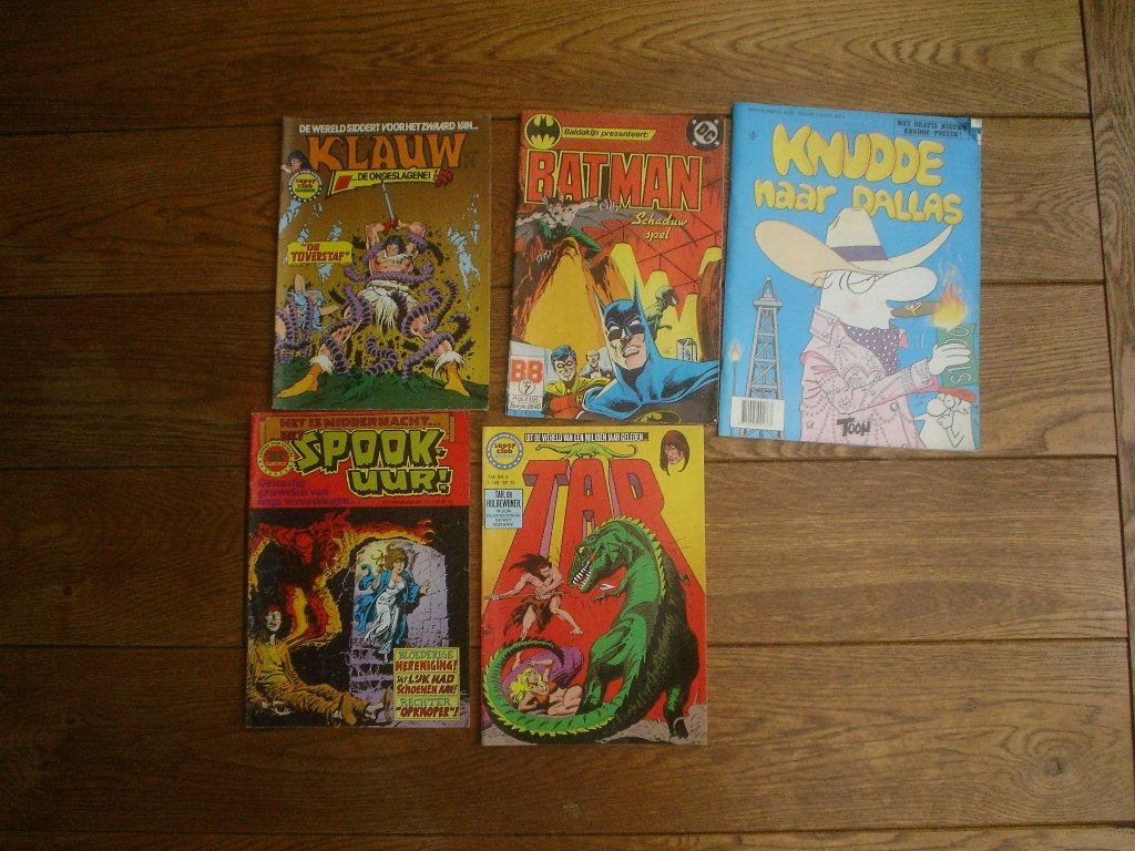 5 stripboeken, Boeken, Meerdere stripboeken, Verzenden, Gelezen