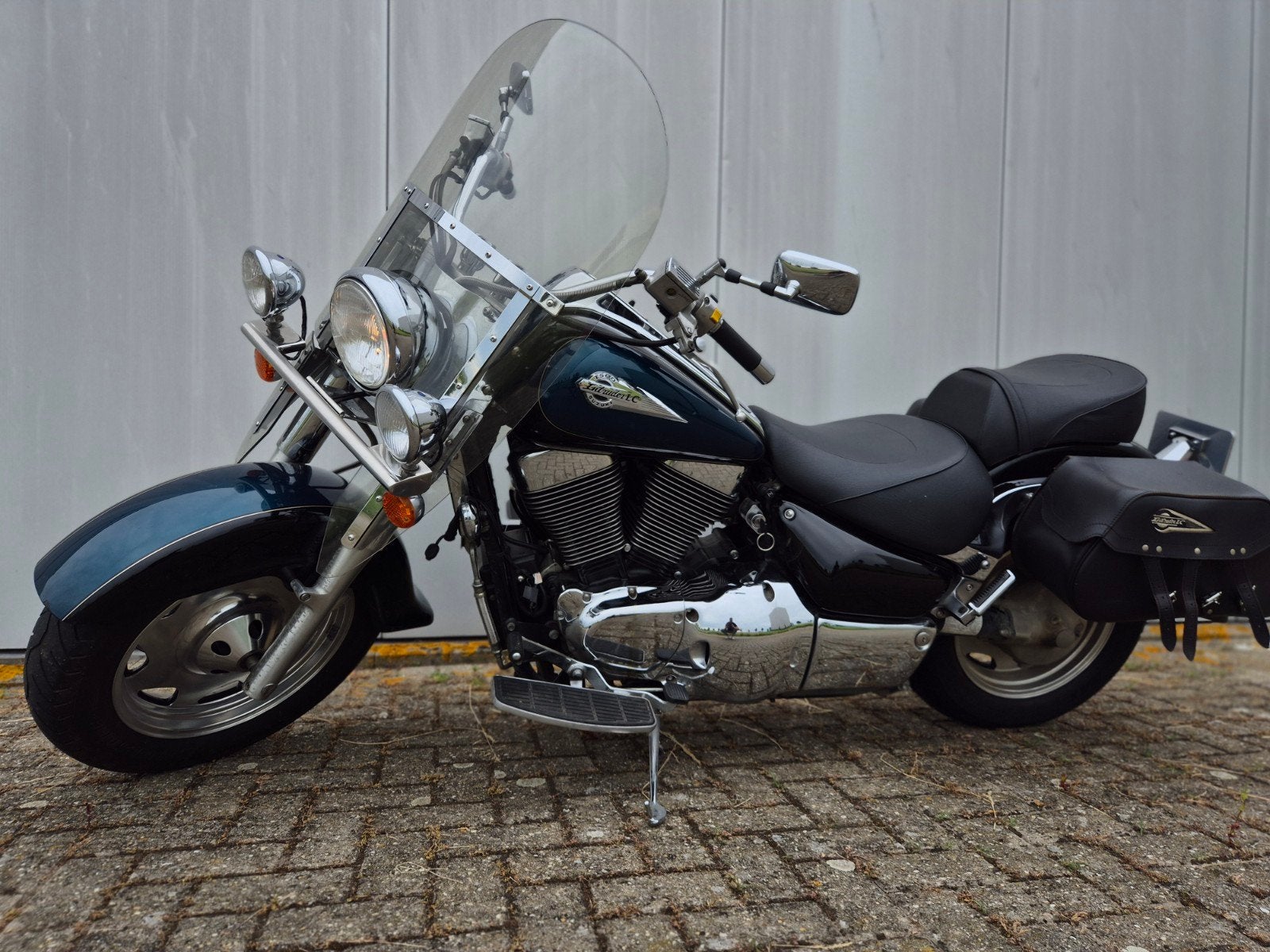 2x Suzuki VL1500 VL 1500 Intruder LC, 1998, weinig km!, 2 cilinders, Bedrijf, Emmeloord, Meer dan 35 kW