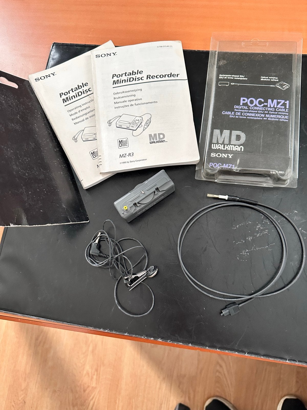 Sony Portable MiniDisc (MZ-R3) accessoires, Ophalen of Verzenden, Minidisc-recorder