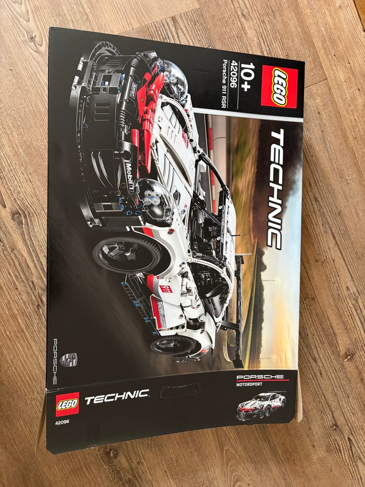 LEGO Technic Porsche 911 RSR (42096) - Zo goed als nieuw, Ophalen of Verzenden, Zo goed als nieuw, Overige merken