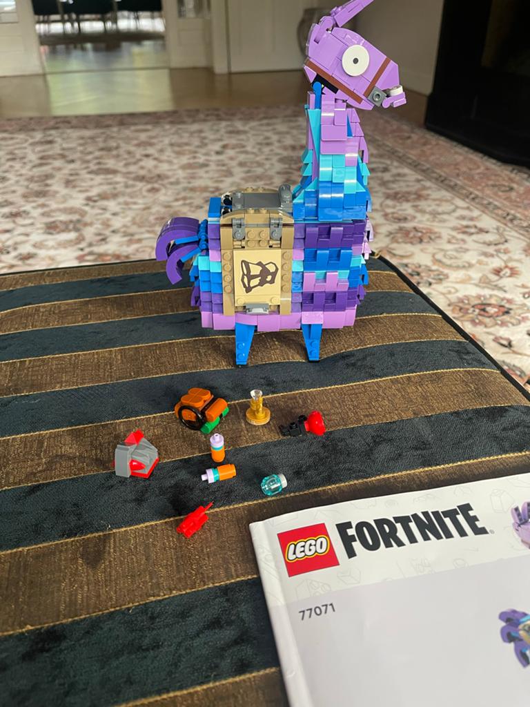 LEGO Fortnite Lama 77071 met instructies en accessoires, Overige thema's, Lego, Ophalen of Verzenden, Zo goed als nieuw