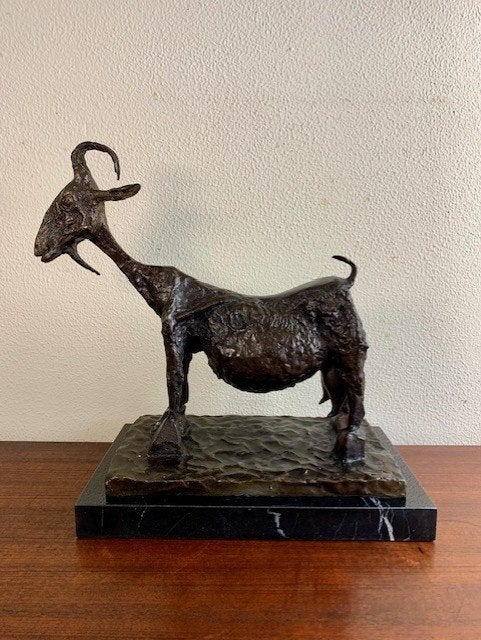 Bronzen Beeld Geit Picasso She Goat Gesigneerd Nummer, Ophalen of Verzenden, 20 - 50 cm, Beeld, Bruin
