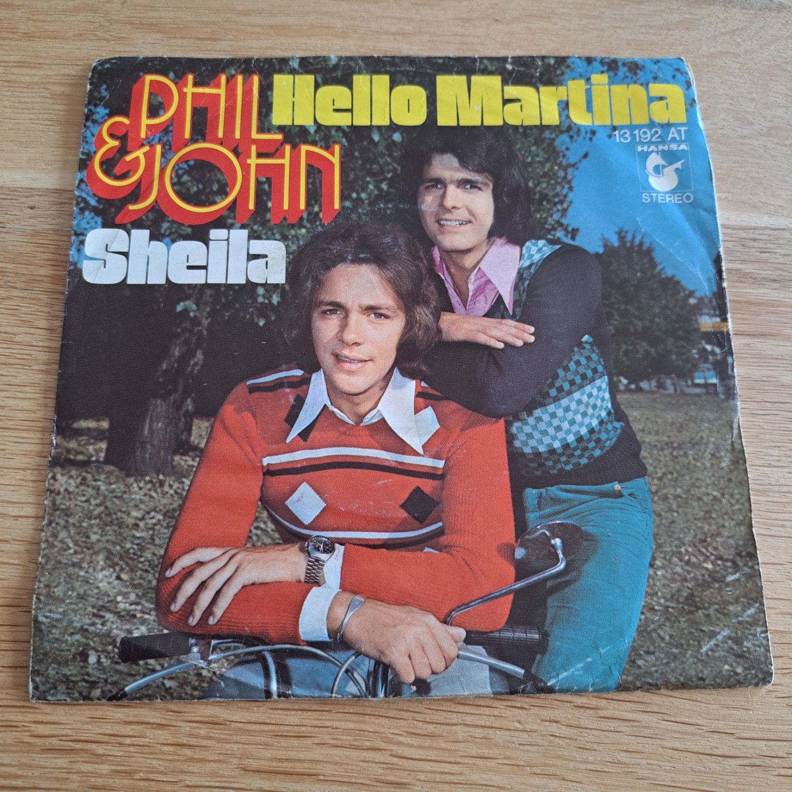 Phil & John - Hello Martina / Sheila (Vinyl 1974), Ophalen of Verzenden, Gebruikt, Pop