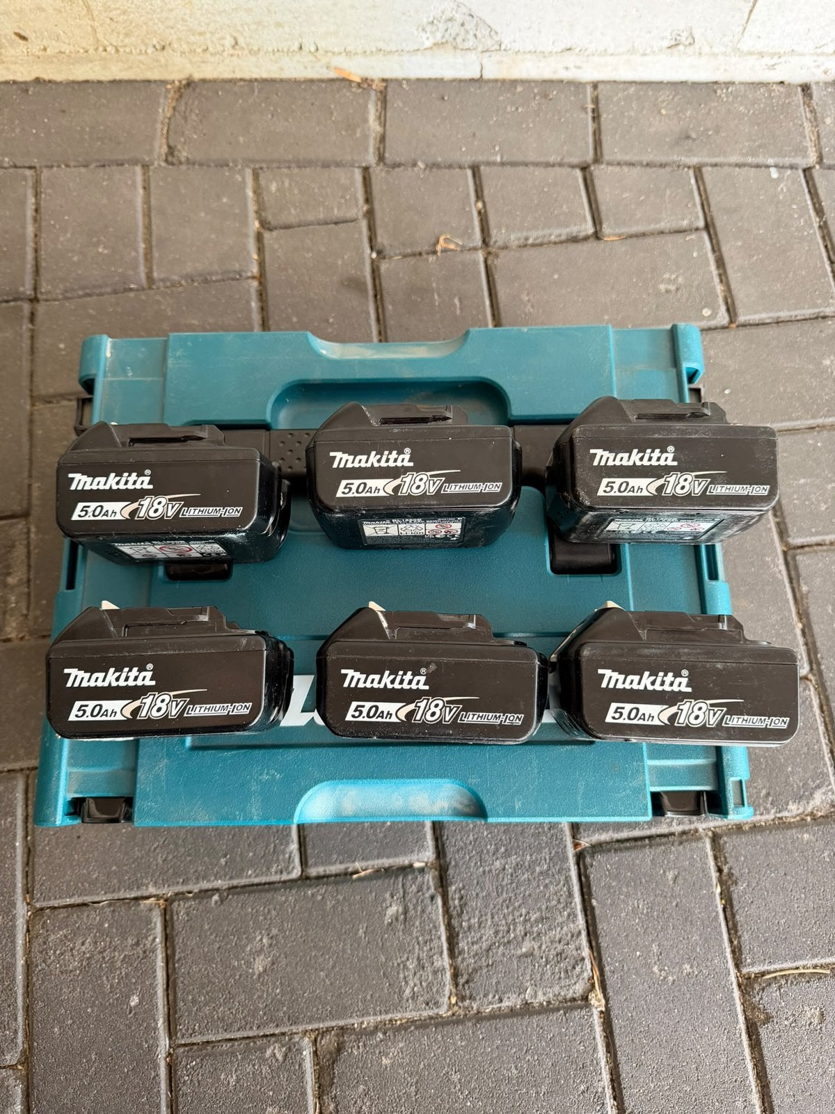 Makita 6x 18v 5.0ah accu’s, Ophalen, Zo goed als nieuw