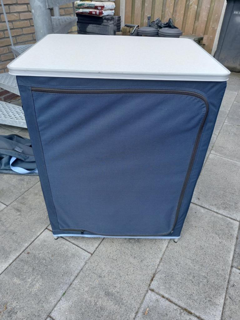 Campart Opvouwbare Campingkast - Handig & Compact, Ophalen, Gebruikt
