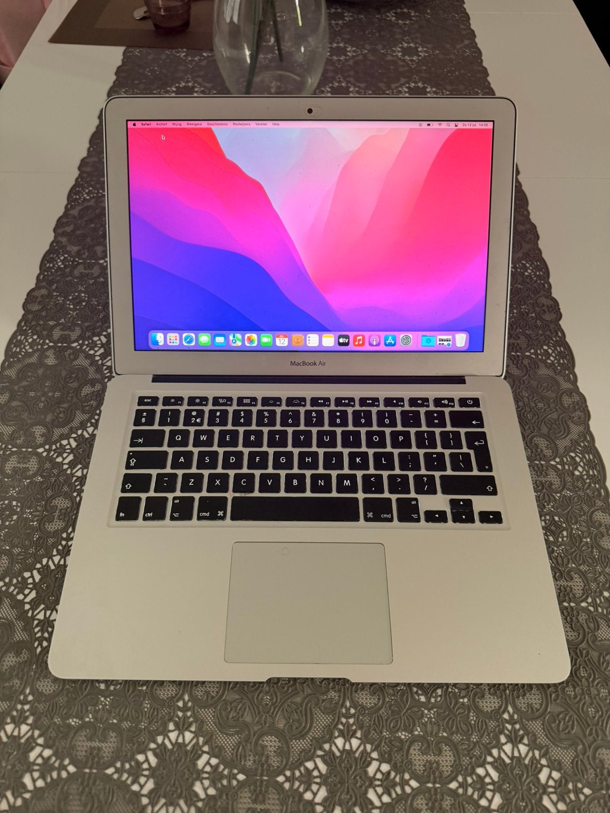 MacBook Air A1466 EMC2925 - Lichtgewicht en Krachtig, Ophalen, 256 GB, 2 tot 3 Ghz, Qwerty