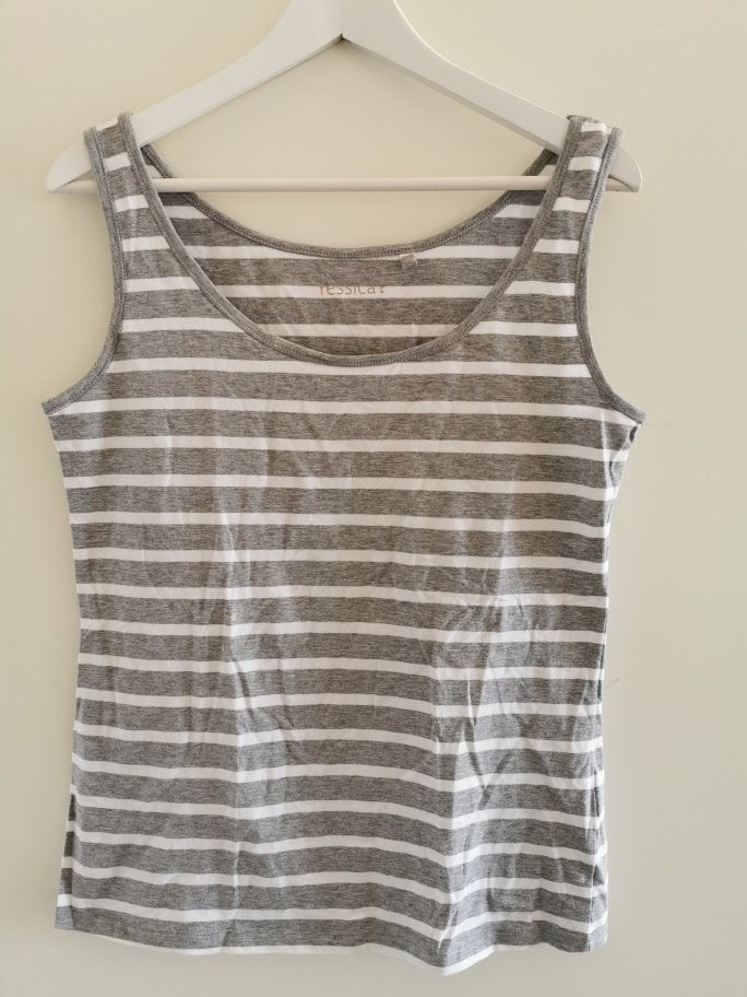 Yessica mouwloze top grijs wit gestreept M ZGAN Katoen, Kleding | Dames, Tops, Maat 38/40 (M), Ophalen of Verzenden, Zo goed als nieuw