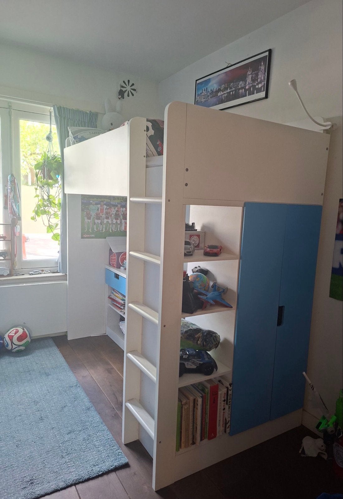 IKEA SMÅSTAD Hoogslaper met bureau en kast, wit/blauw, Ophalen, Gebruikt, Eenpersoons, 90 cm