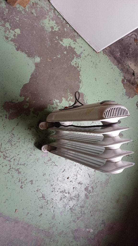Radiator kachel, Ophalen, Gebruikt, Overige soorten, Elektrisch