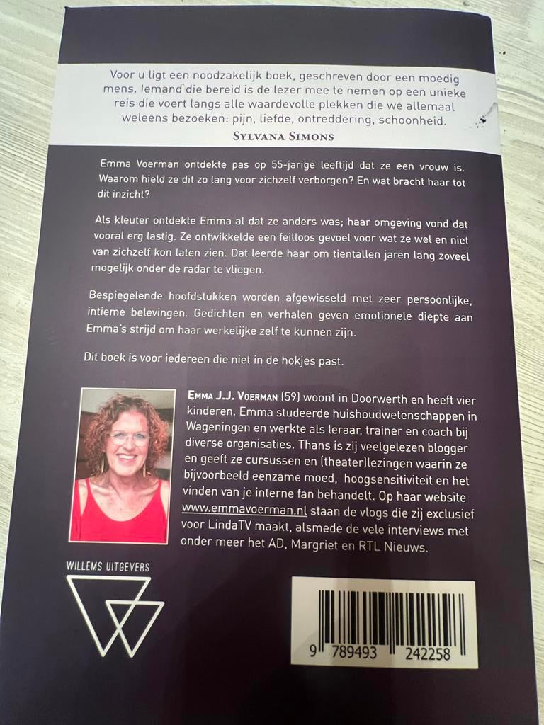 Onder de Radar - Emma J.J. Voerman, Ophalen of Verzenden, Zo goed als nieuw, Overige