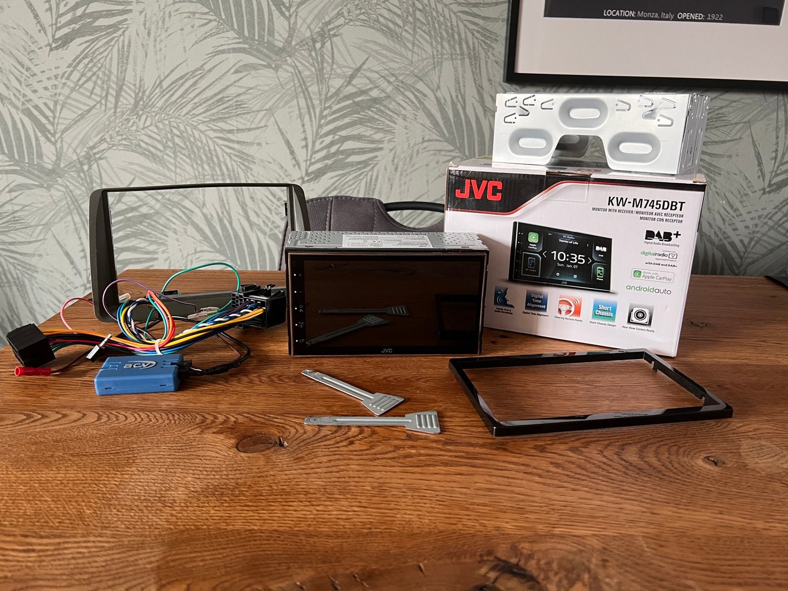 JVC KW-M745DBT 2DIN autoradio, android auto en apple carplay, Ophalen of Verzenden, Gebruikt