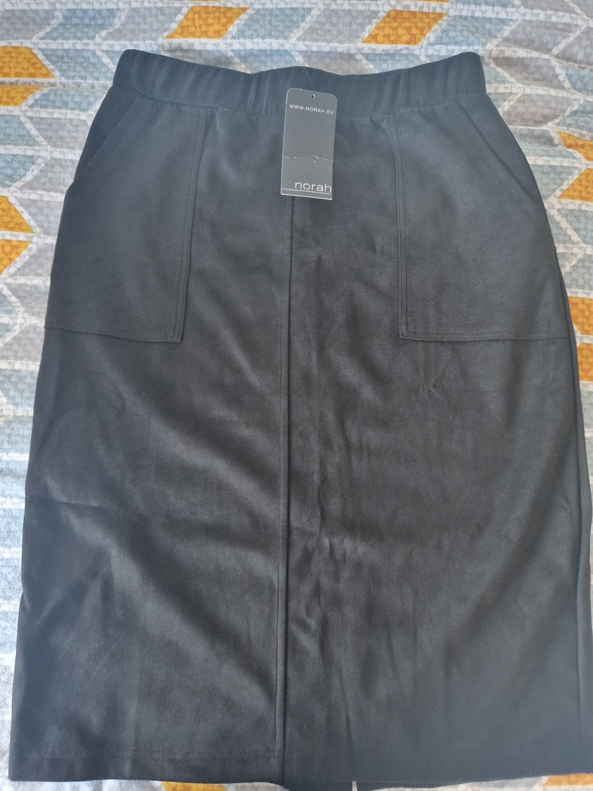 Nieuwe Norah zwarte suède-look rok, maat 40, Maat 38/40 (M), Zwart, Nieuw, Ophalen of Verzenden