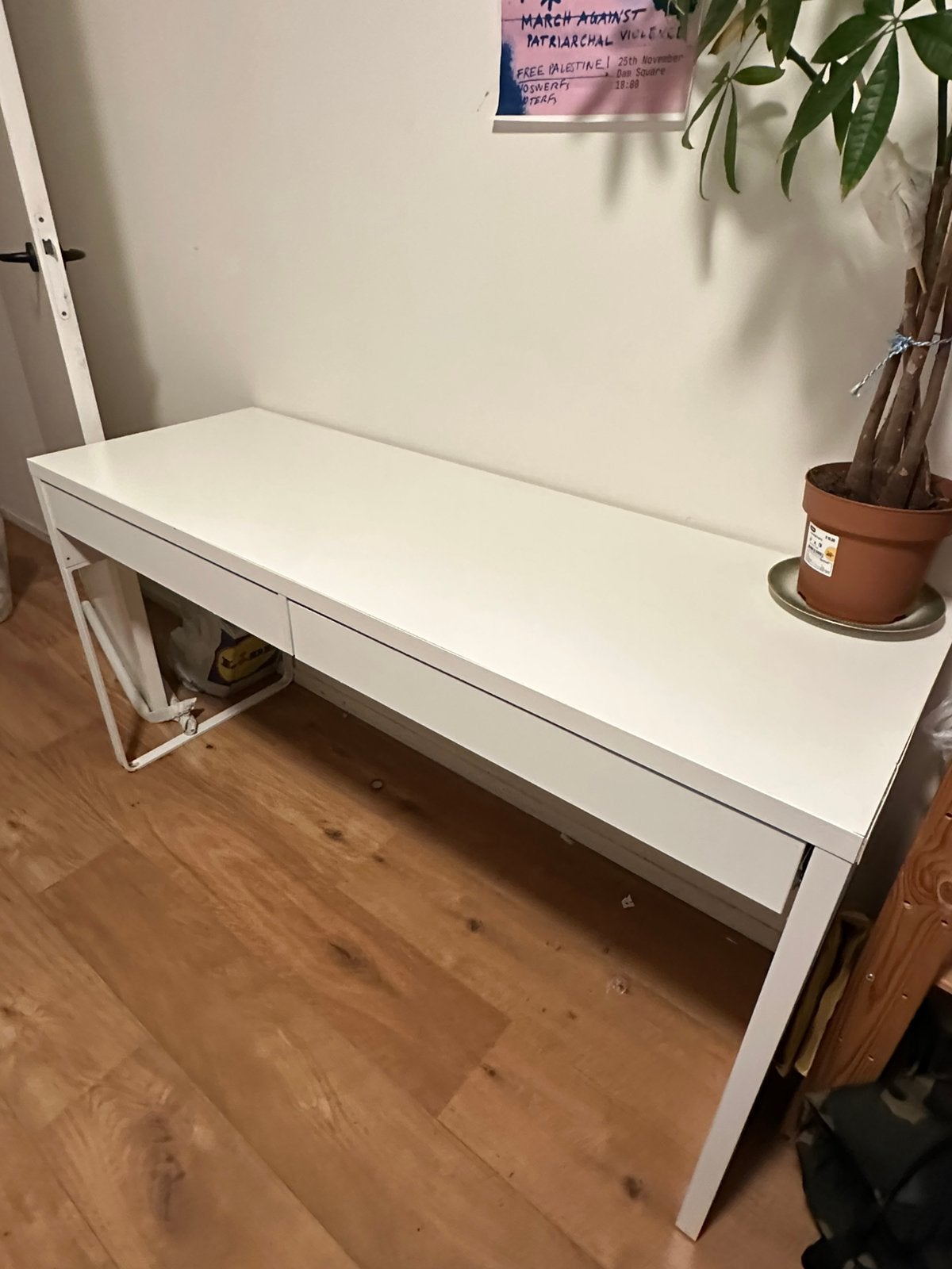 Desk, Ophalen, Gebruikt
