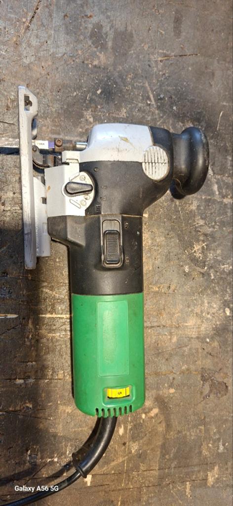 Hitachi C J65VA2 Decoupeerzaag - Gebruikt, Gebruikt, Decoupeerzaag, Ophalen of Verzenden, 30 tot 70 mm