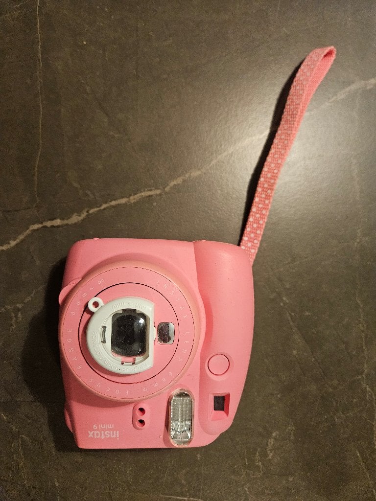 Roze Fujifilm Instax Mini 9 Directklaar Camera, Ophalen of Verzenden, Niet werkend, Polaroid, Fuji