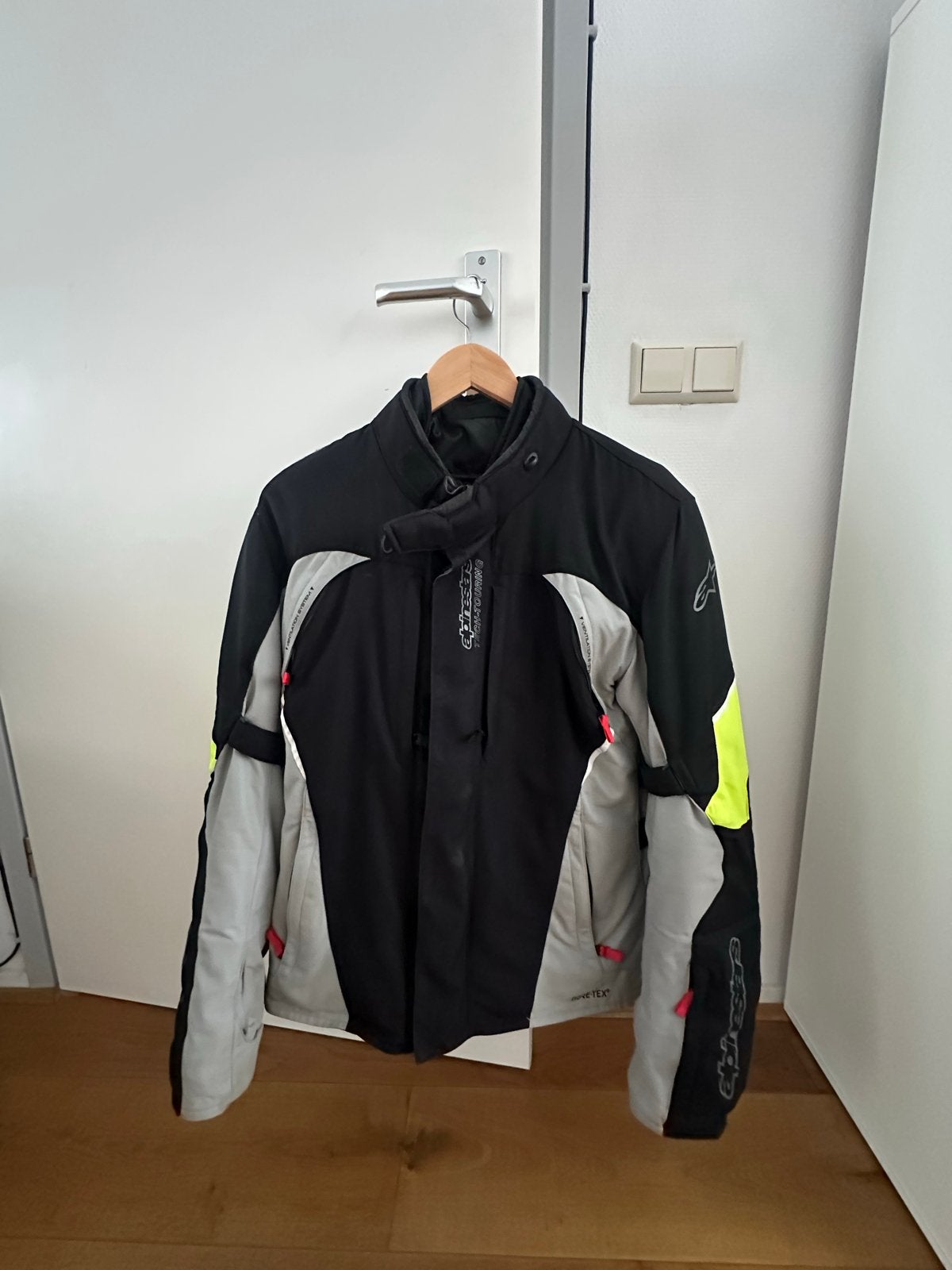 Alpinestars motorjas - Zo goed als nieuw, Motoren, Ophalen
