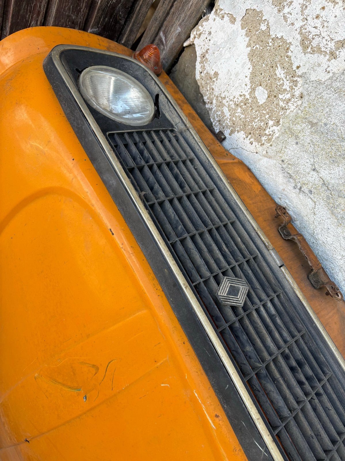 Renault 4 onderdelen in oranje ( origineel), Ophalen, Gebruikt, Renault