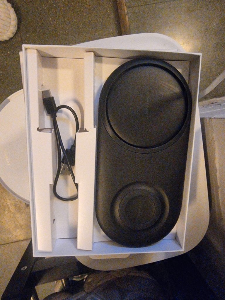Samsung Wireless Charger Duo Pad met doos en kabel, Ophalen, Samsung, Draadloze oplader, Zo goed als nieuw