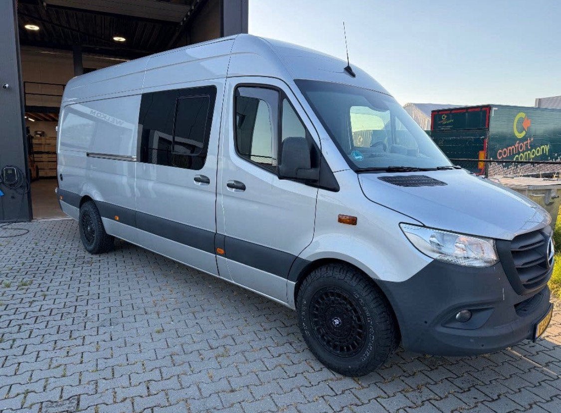 Sprinter W907 316CDI 2020 90dKM (op grijs of camperkenteken), Auto's, Achterwielaandrijving, 4 cilinders, 2000 kg, Overige bekleding