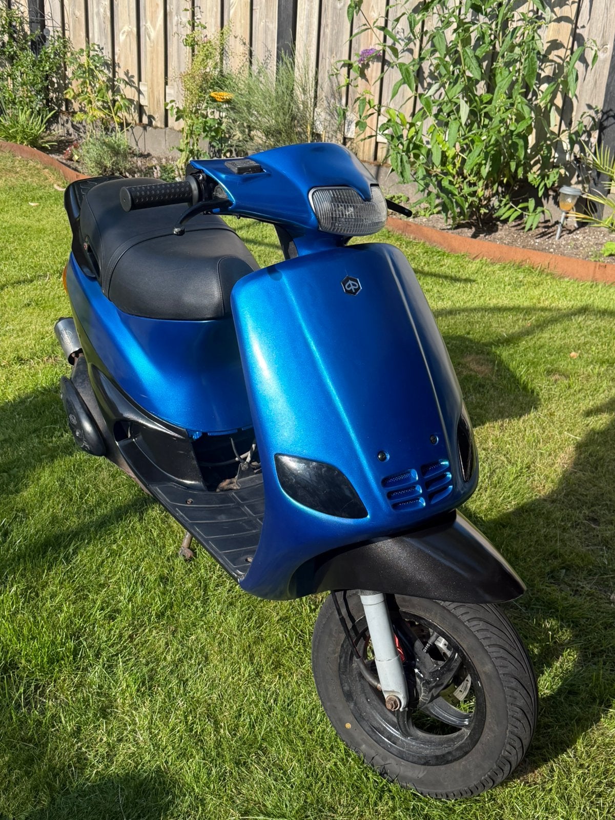 zip type 3, Fietsen en Brommers, Scooters | Piaggio, Zo goed als nieuw, Zip, Maximaal 45 km/u, Tweetakt, Ophalen