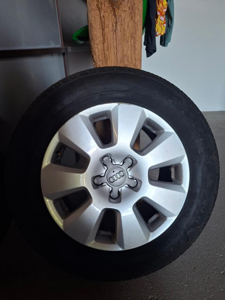 Audi 16 inch velgen set van 4 met Michelin banden, Gebruikt, 16 inch, Banden en Velgen, Ophalen of Verzenden