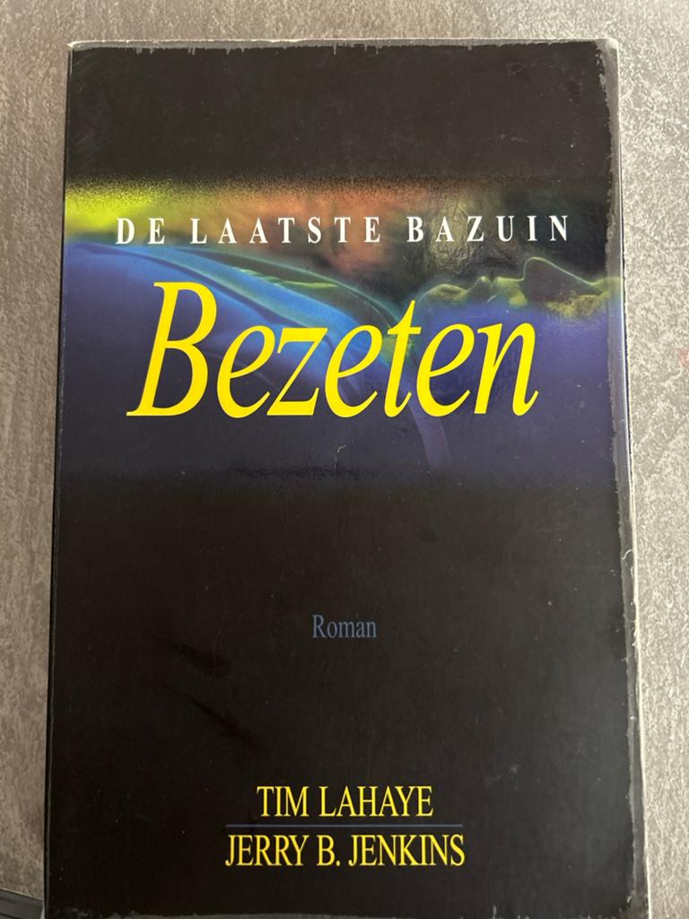 De Laatste Bazuin - Bezeten (deel 7) - Tim LaHaye & Jerry B., Ophalen of Verzenden, Gelezen