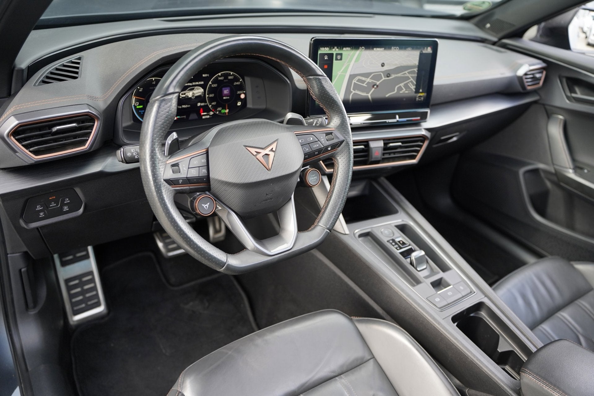 CUPRA Formentor 1.4 e-Hybrid VZ Performance 245PK Matt Pano, Auto's, Cupra, Dealer onderhouden, Gebruikt, Zwart, 4 cilinders