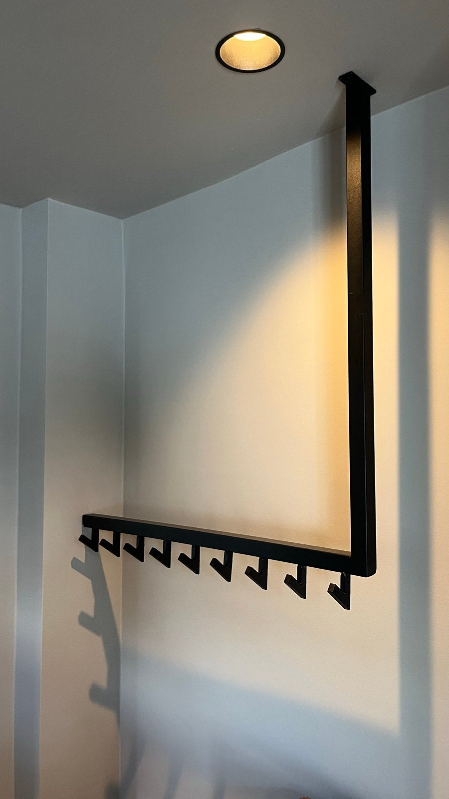 Moderne stalen wandkapstok met 9 haken, Gebruikt, Minder dan 100 cm, Metaal, Ophalen