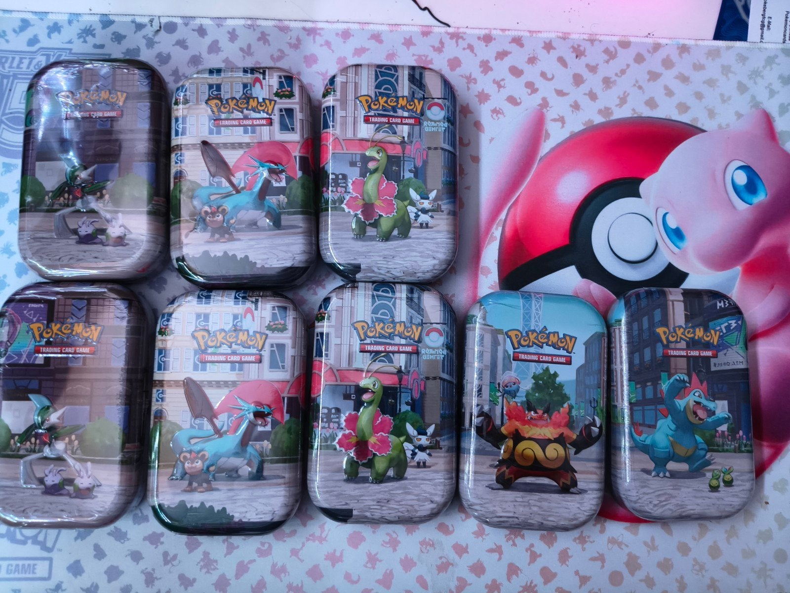 Pokémon Lumious City Mini Tin - Diverse ontwerpen, Hobby en Vrije tijd, Verzamelkaartspellen | Pokémon, Ophalen of Verzenden, Overige typen