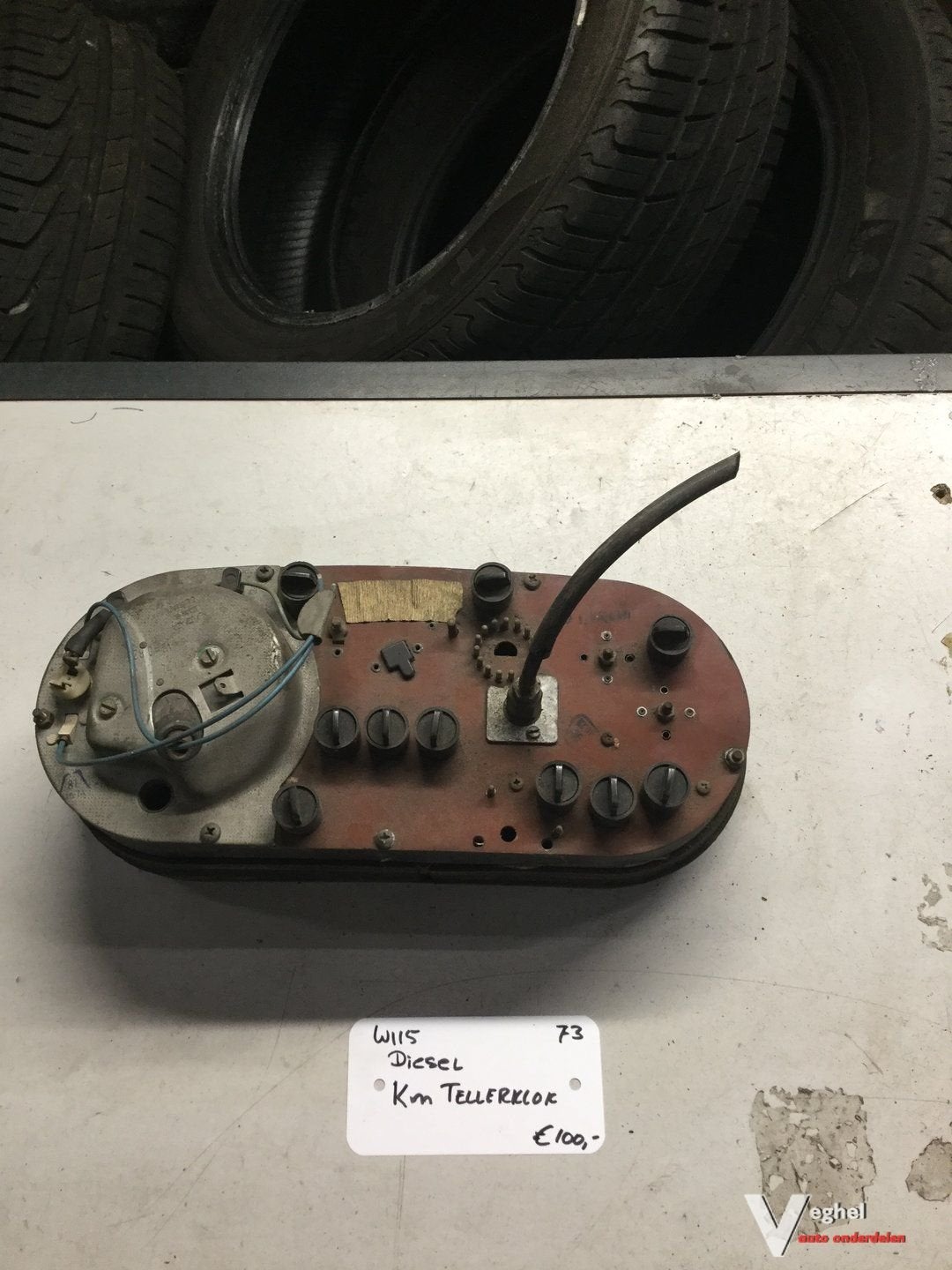 Mercedes W115  Diesel  1973         Km Tellerklok, Auto-onderdelen, Gebruikt, -, -, Ophalen of Verzenden