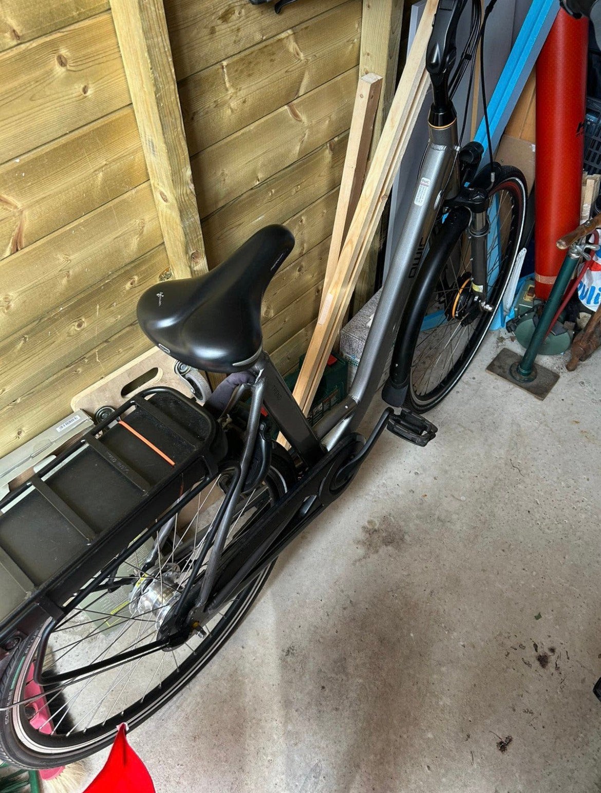 QWIC Elektrische Fiets – Slechts 45 km, Fietsen en Brommers, Nieuw, Ophalen of Verzenden, 51 tot 55 cm, Minder dan 30 km per accu