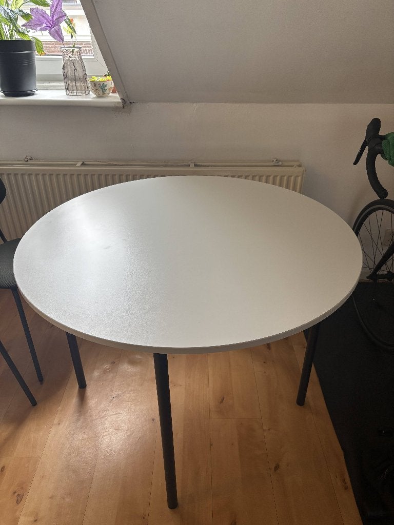 DOCKSTA Tabletop, Ophalen, Gebruikt, Rond, Vier personen