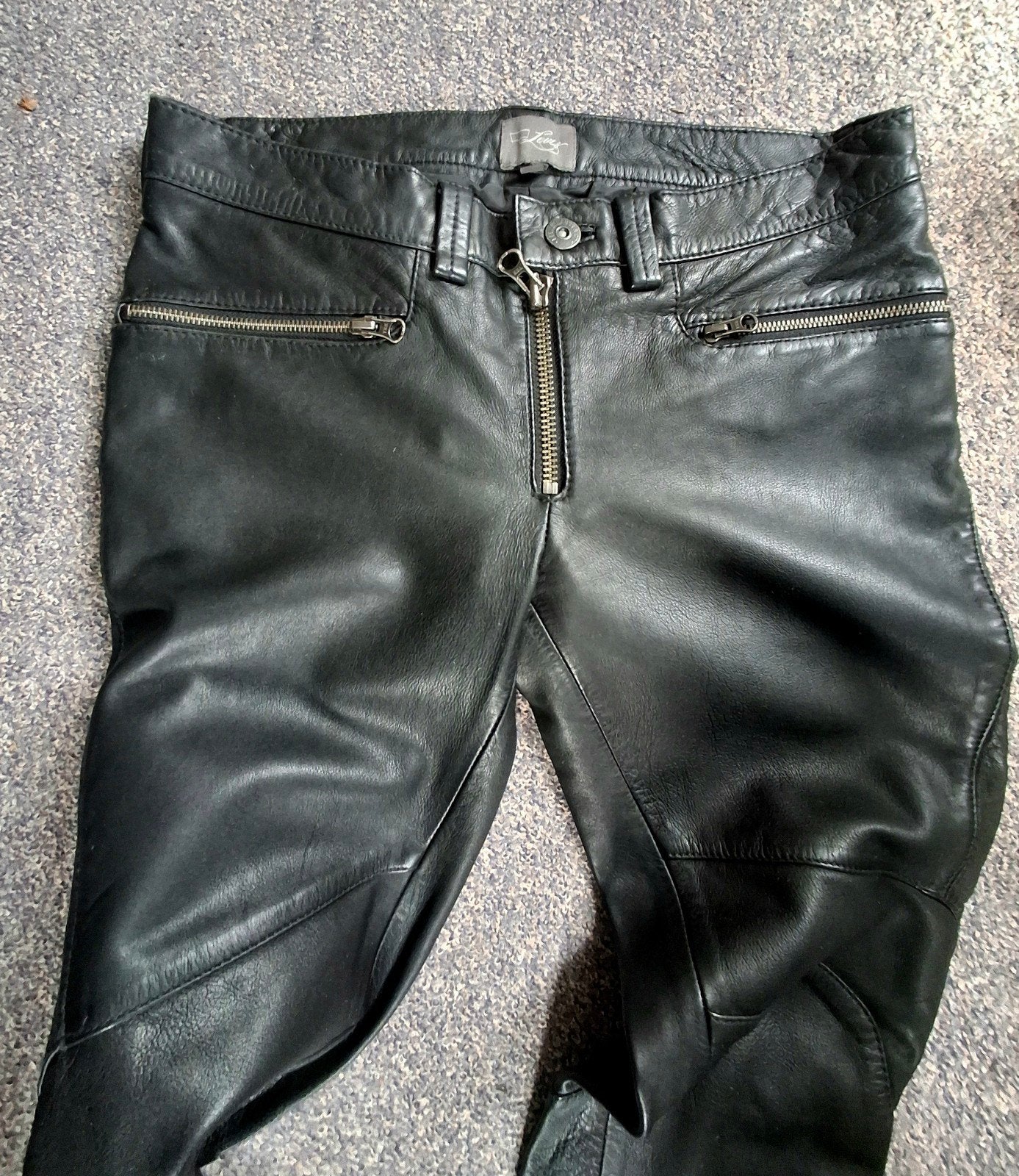 strakke leren biker jeans levi's W27, Verzenden, Zwart, Nieuw, W27 (confectie 34) of kleiner