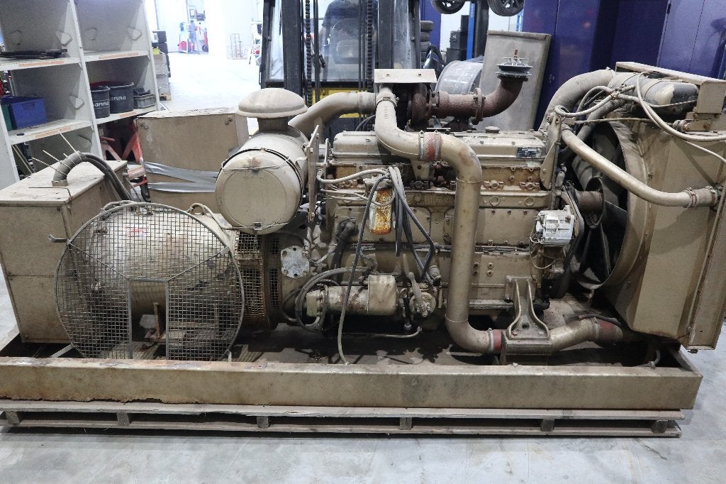 Diesel generator 240kW DAF Opknapper, Ophalen, Gebruikt, Bredenoord, Elektrisch startend