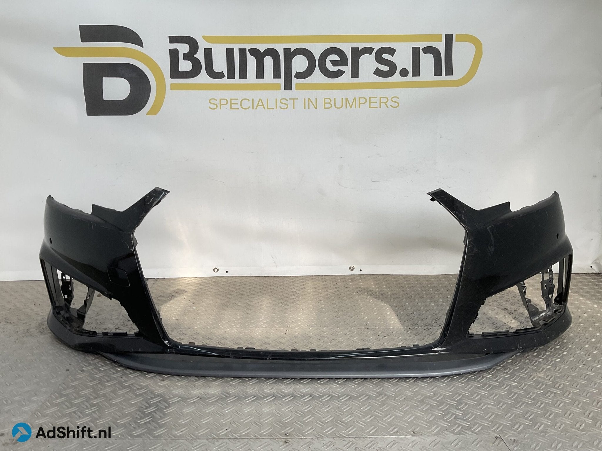 Bumper Audi A4 BW0 B9 SLINE S-LINE14-17 8W0807437 Voorbumper, Bumper