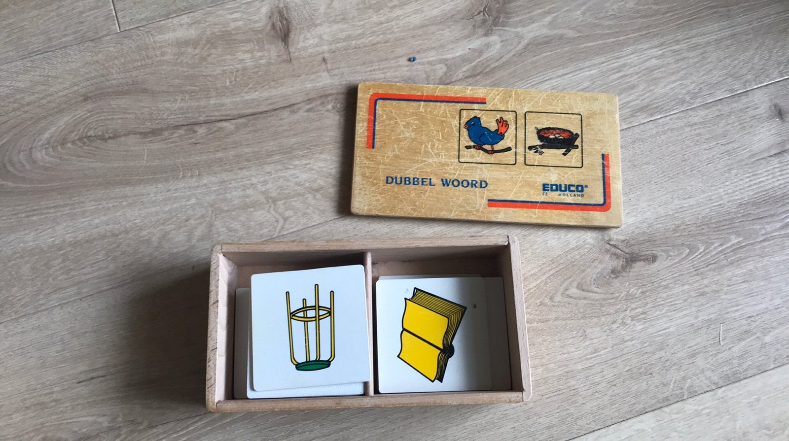 Educo houten kistje met dubbelwoord spel, Ophalen of Verzenden, Gebruikt, Taal en Lezen