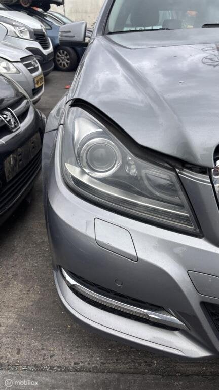 Koplamp rechts xenon Mercedes C-klasse Estate S204 ('07-14), Gebruikt, Mercedes-Benz, Ophalen of Verzenden, Mercedes-Benz
