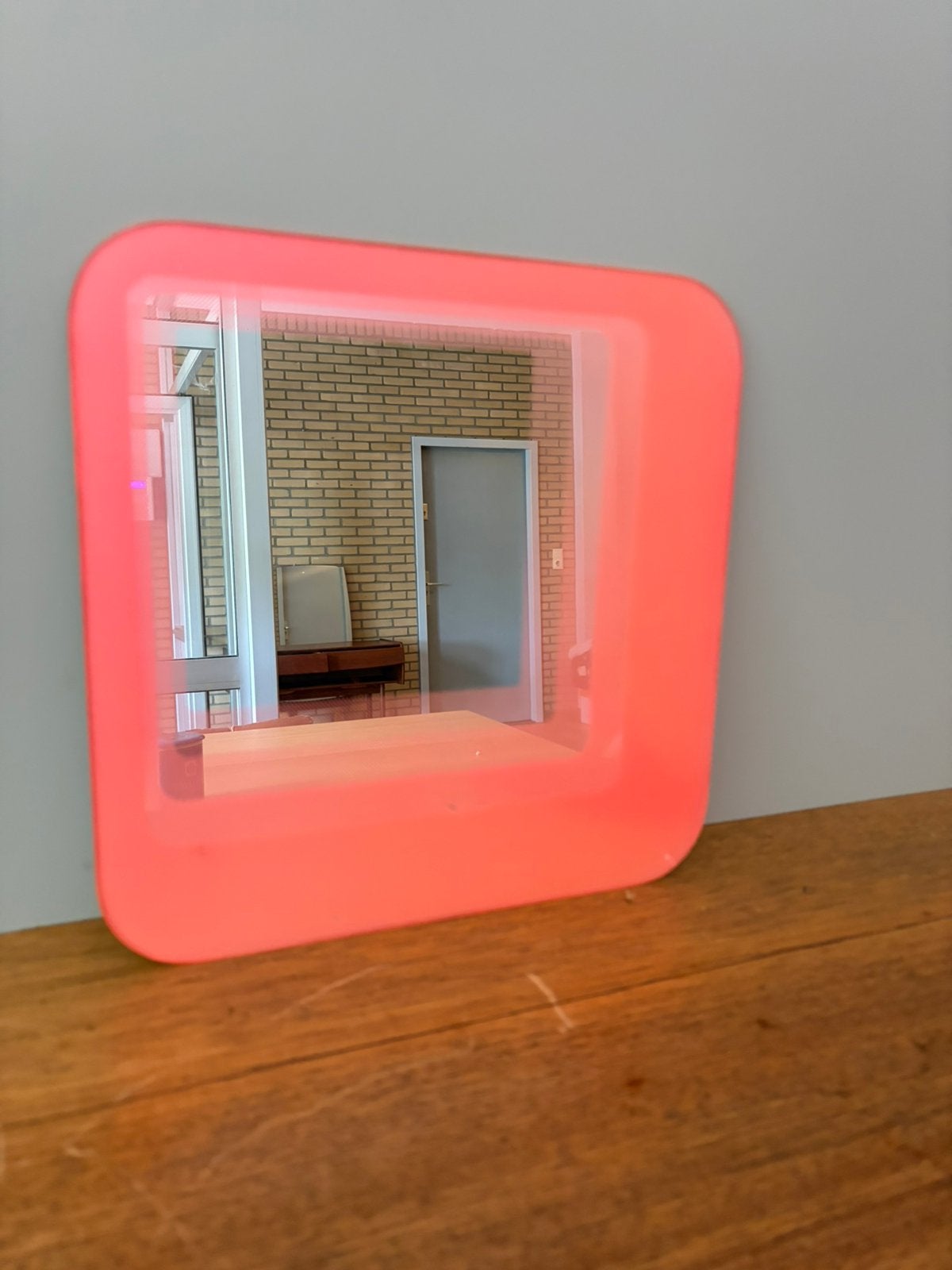 Vintage Hylkje spiegel Memphis oranje roze Ikea 1999, Huis en Inrichting, Ophalen, Minder dan 50 cm, Vierkant, Zo goed als nieuw