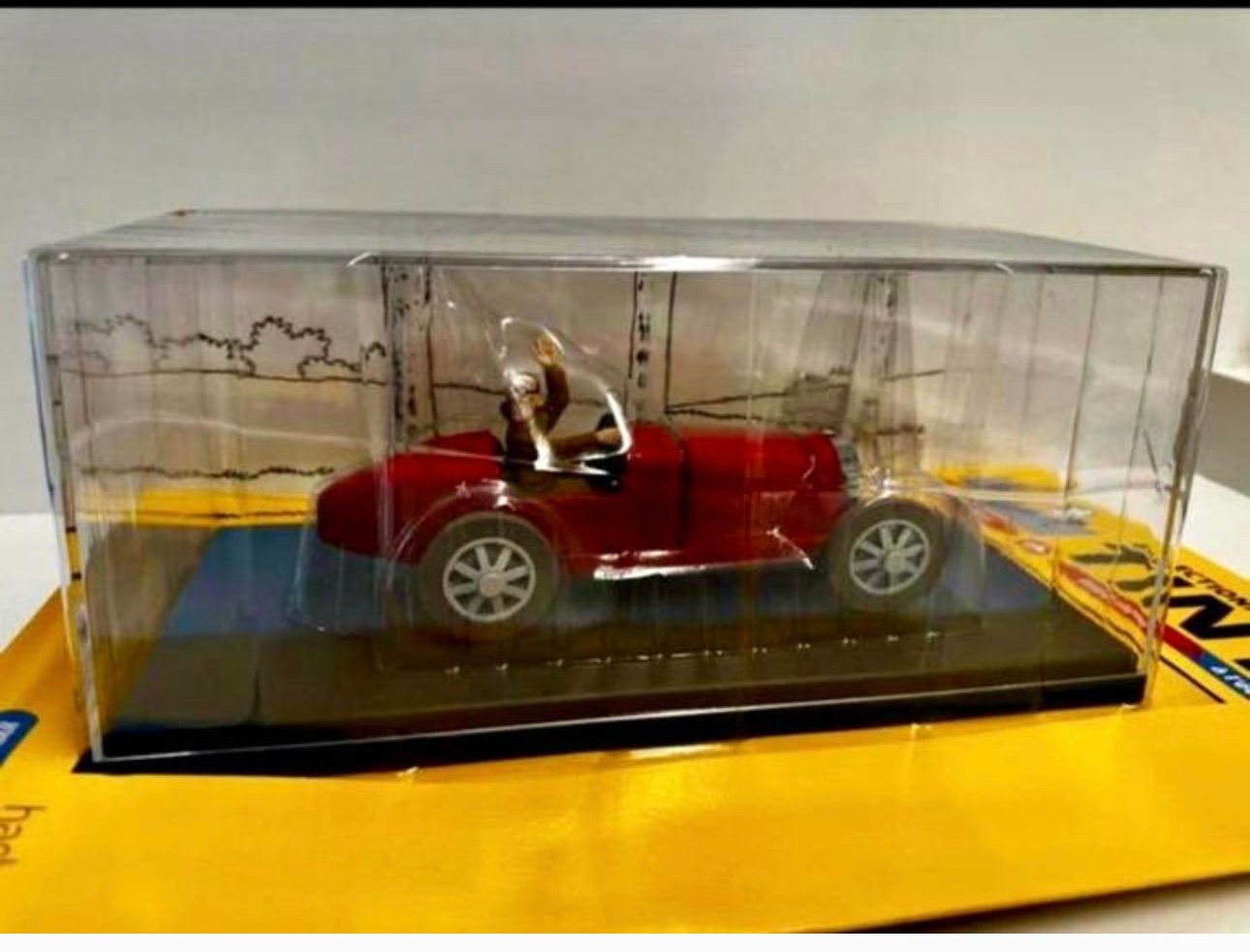 Kuifje auto 1/24 de rode bolide bobby smiles K in Amerika 41, Ophalen of Verzenden, Kuifje, Nieuw, Beeldje of Figuurtje