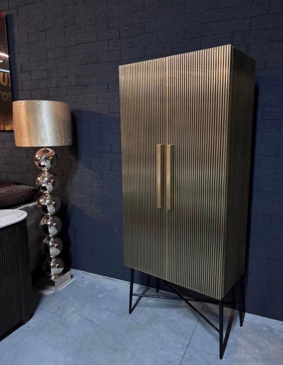 Ironville wandkast SHOWROOM OPRUIMING