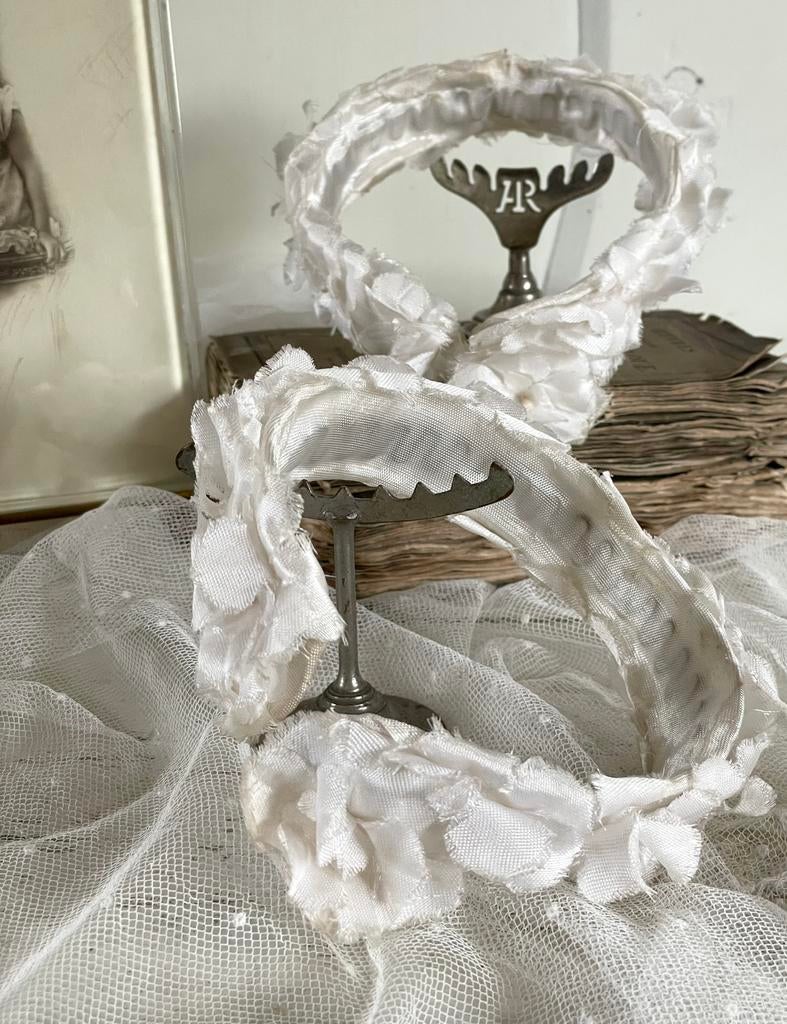 Brocante oud Frans Communie kransje / diadeem, Antiek en Kunst, Ophalen of Verzenden