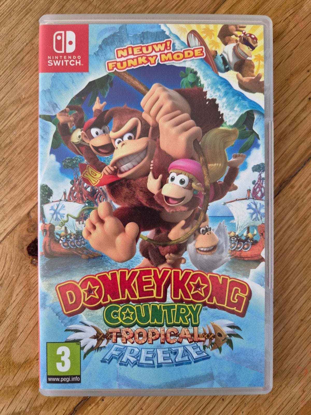 Donkey Kong Country: Tropical Freeze - Nintendo Switch, Met 2 controllers, Ophalen of Verzenden, Switch Original, Gebruikt