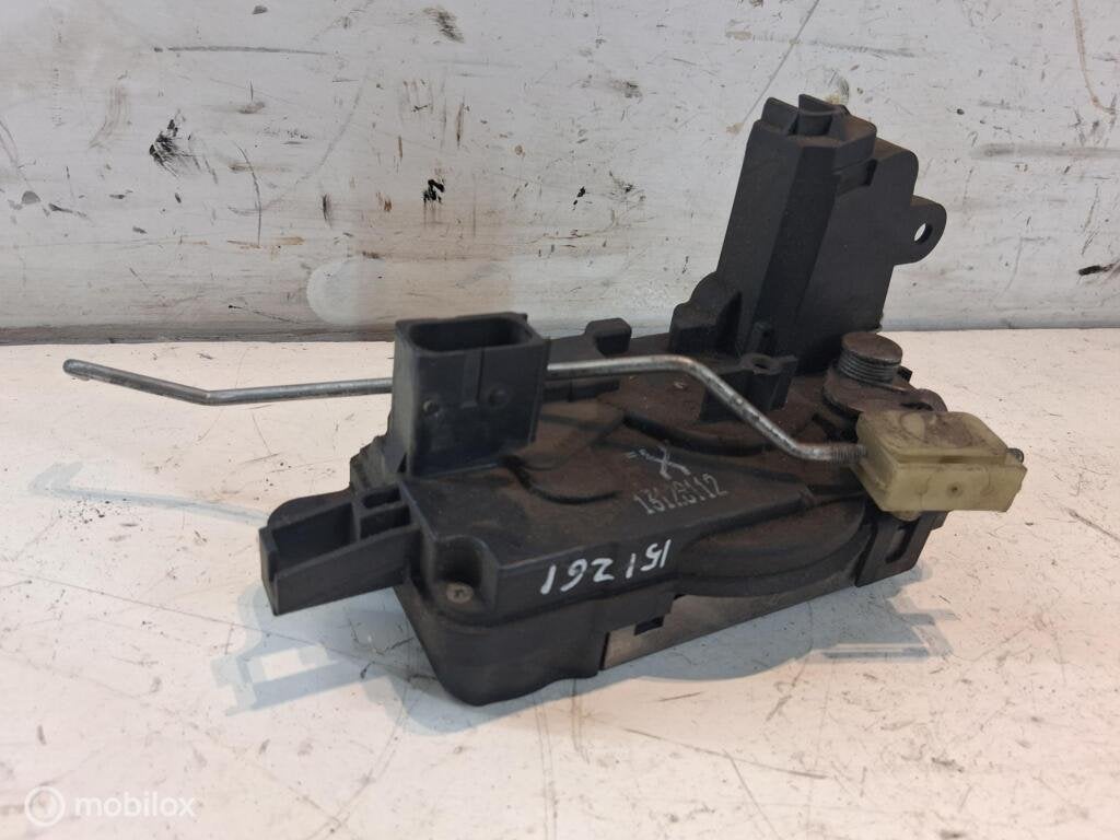 Deurslot mechaniek Rv Opel Astra H ('04-'09) 13128112, Gebruikt, Opel, Ophalen of Verzenden, Opel