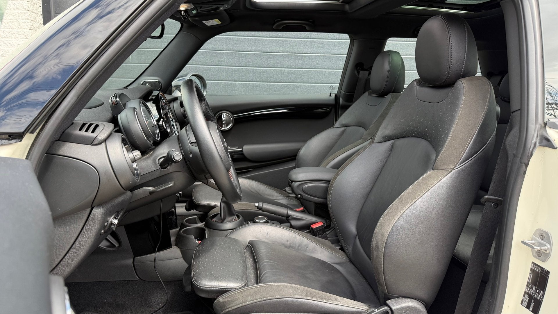 Mini 3-Deurs 2.0 Cooper S Chili, Auto's, Mini, Gebruikt, 4 stoelen, Bedrijf, Handgeschakeld