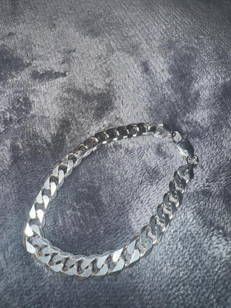 Silver Necklace and Bracelet, Ophalen, Zilver