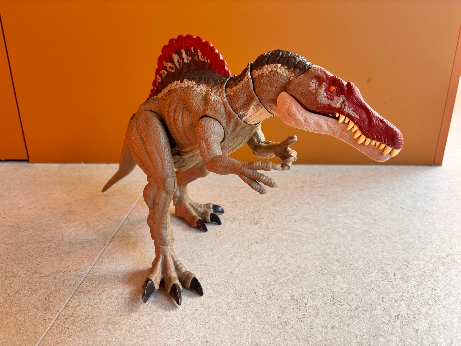Jurassic World Spinosaurus actiefiguur, Ophalen of Verzenden, Zo goed als nieuw